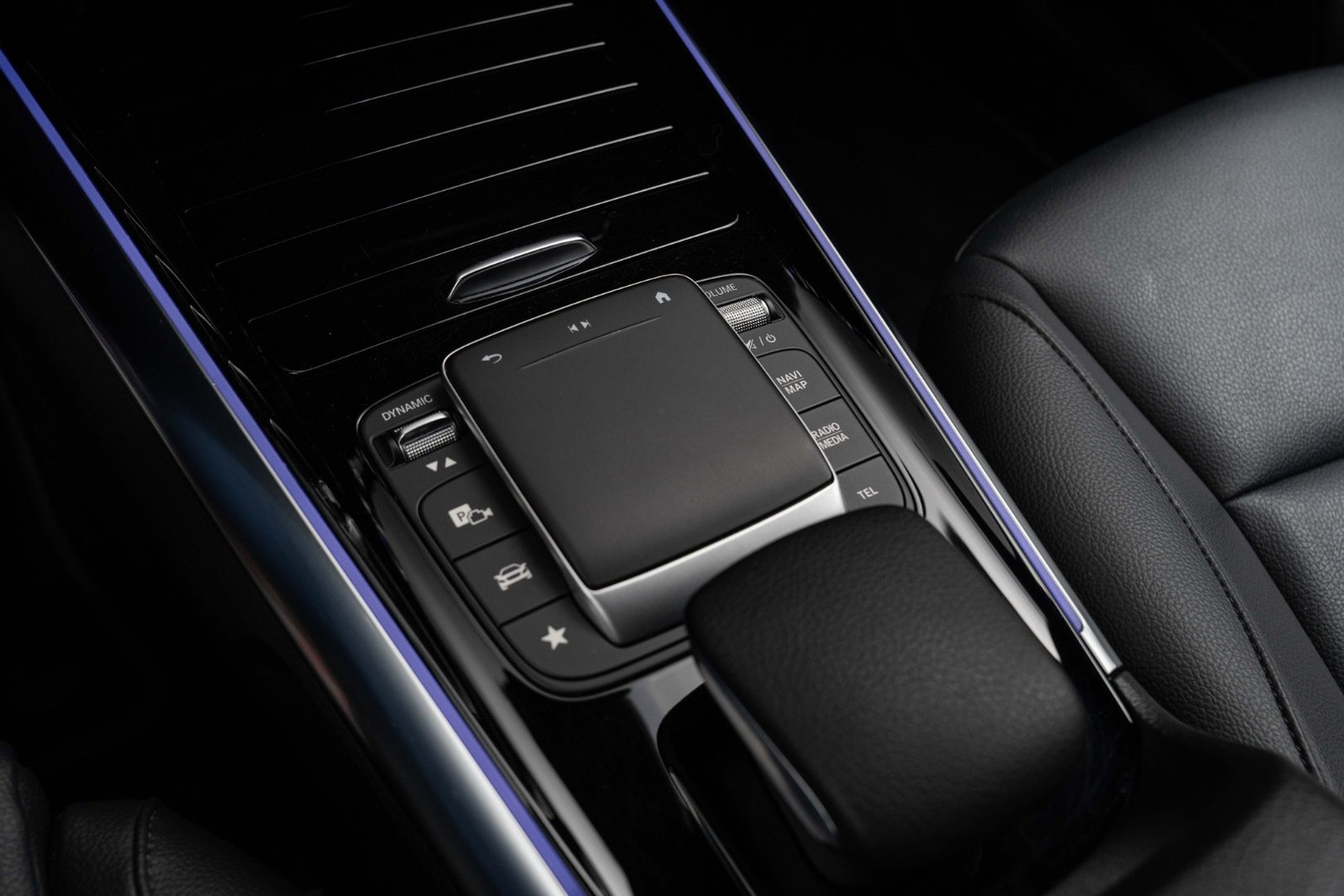 Mercedes-Benz EQA 250, 190ps, 2022