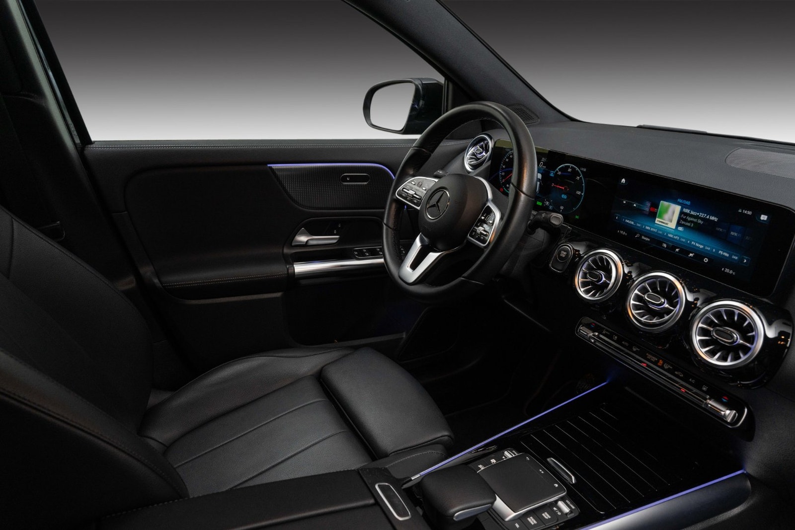 Mercedes-Benz EQA 250, 190ps, 2022