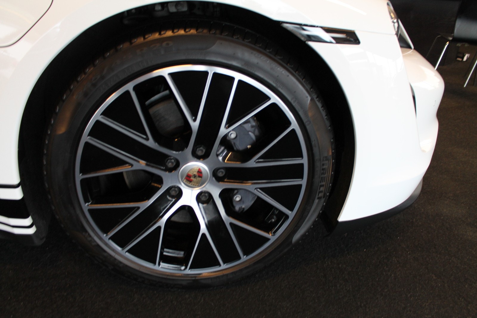 Porsche Taycan Direct Drive/automatisk, 2-trinn, 326hk, 2021