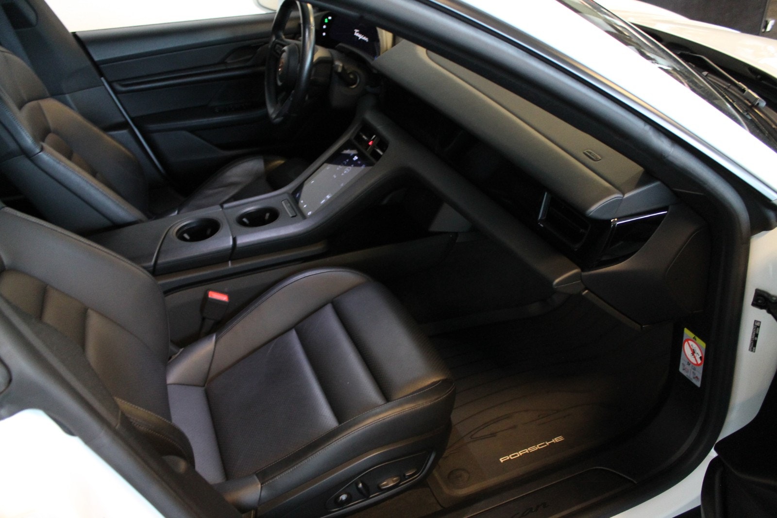 Porsche Taycan Direct Drive/automatisk, 2-trinn, 326hk, 2021