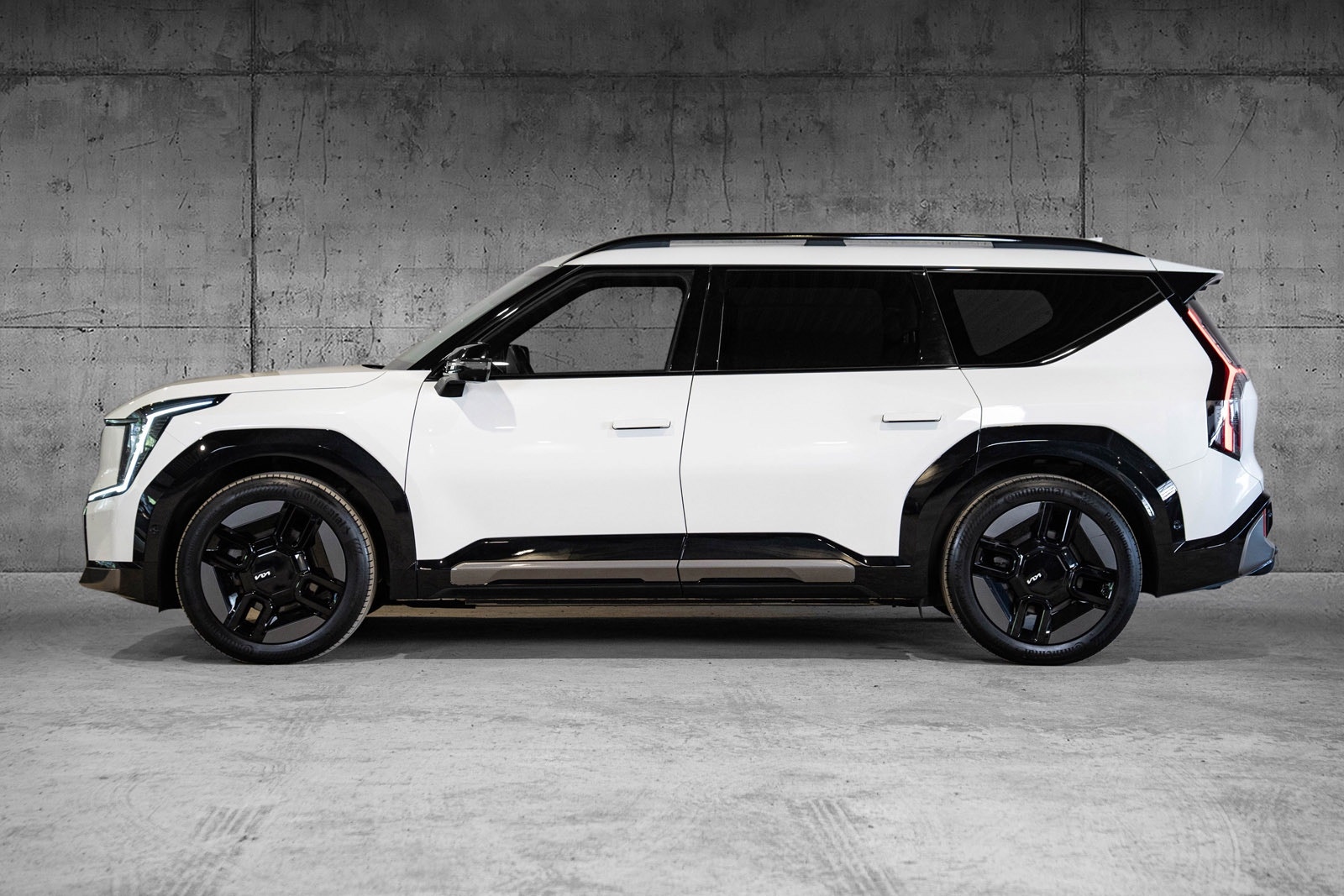 Kia EV9 AWD, 385hp, 2024
