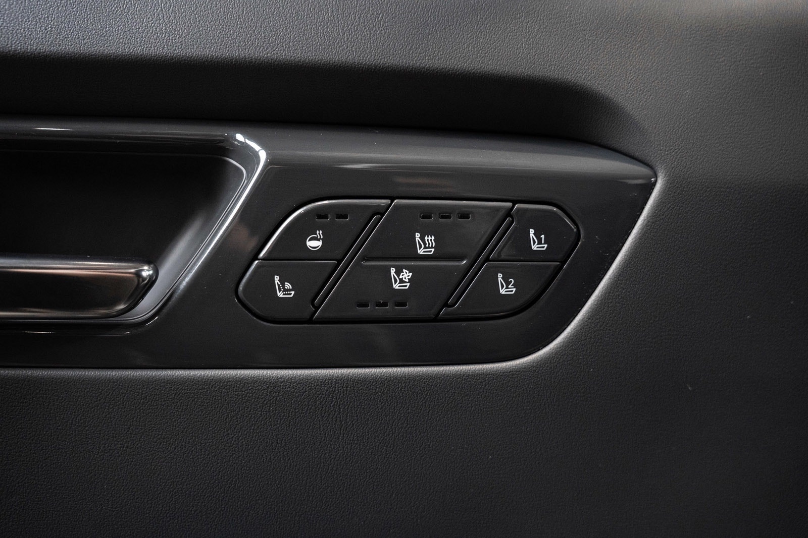 Kia EV9 AWD, 385hp, 2024