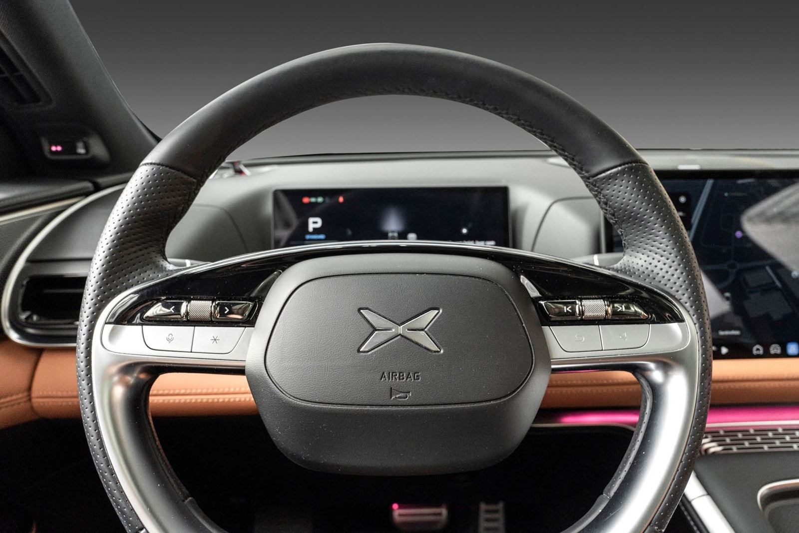 XPENG G9 Performance, 551ps, 2024