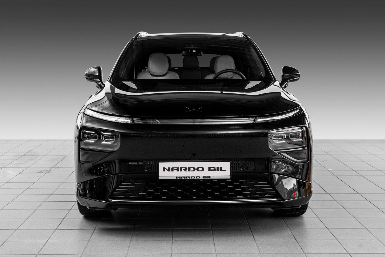 XPENG G9 Performance, 551hp, 2024