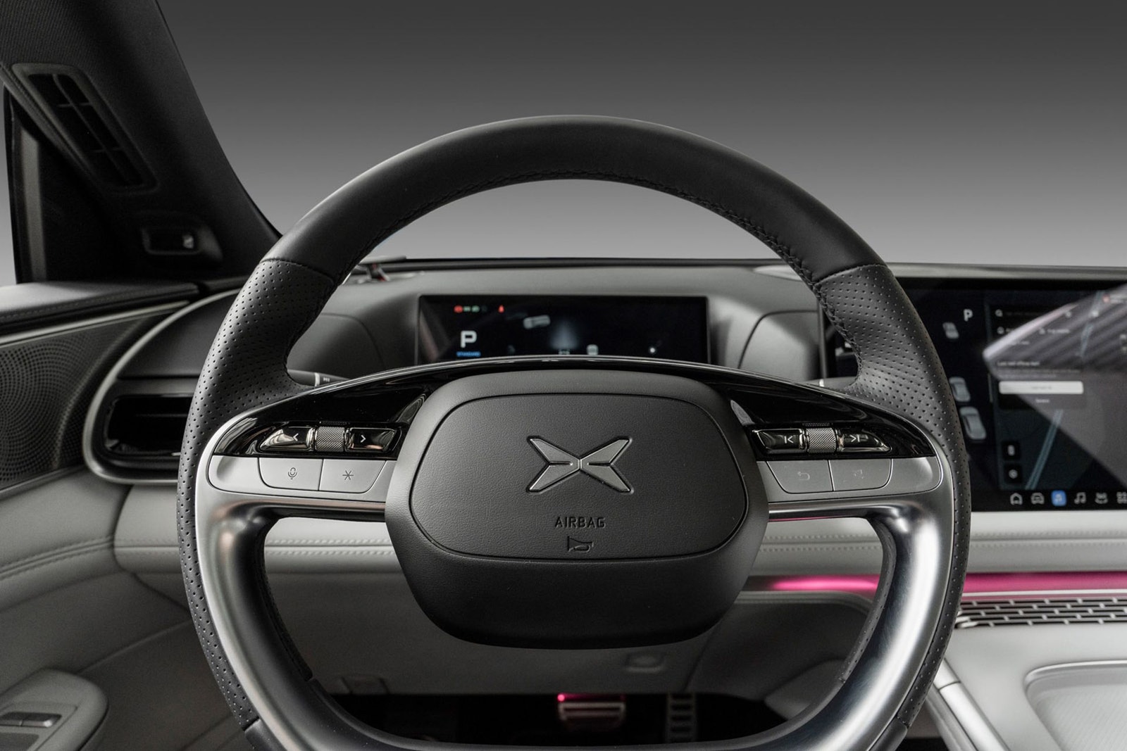 XPENG G9 Performance, 551hp, 2024