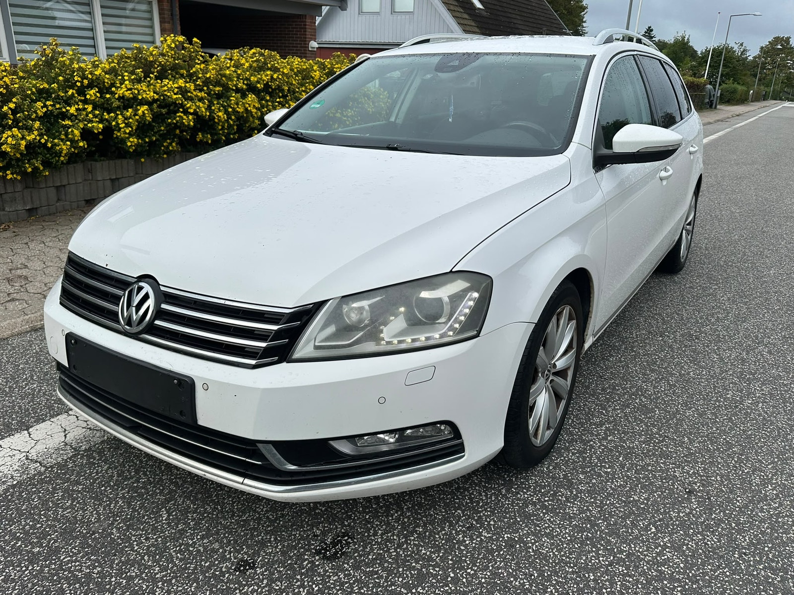 Volkswagen Passat Variant 2.0 TDI DPF BMT DSG Sequential, 6-trins, 140ps, 2012