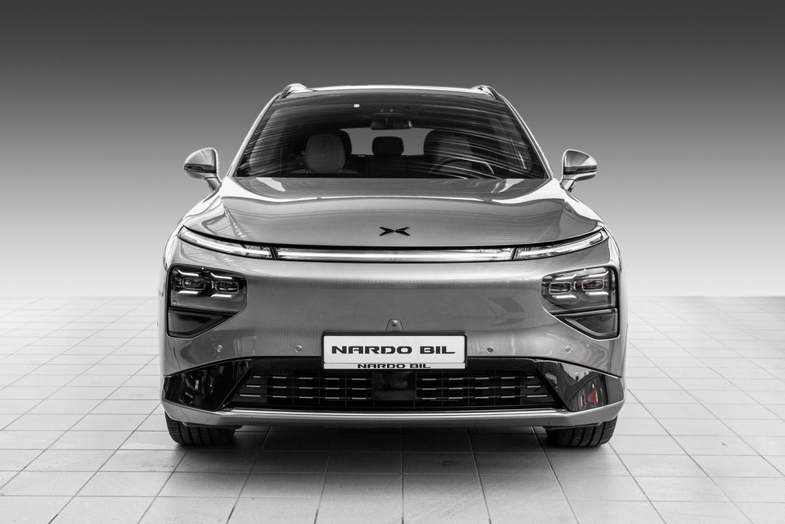 XPENG G9 Performance, 575ps, 2025
