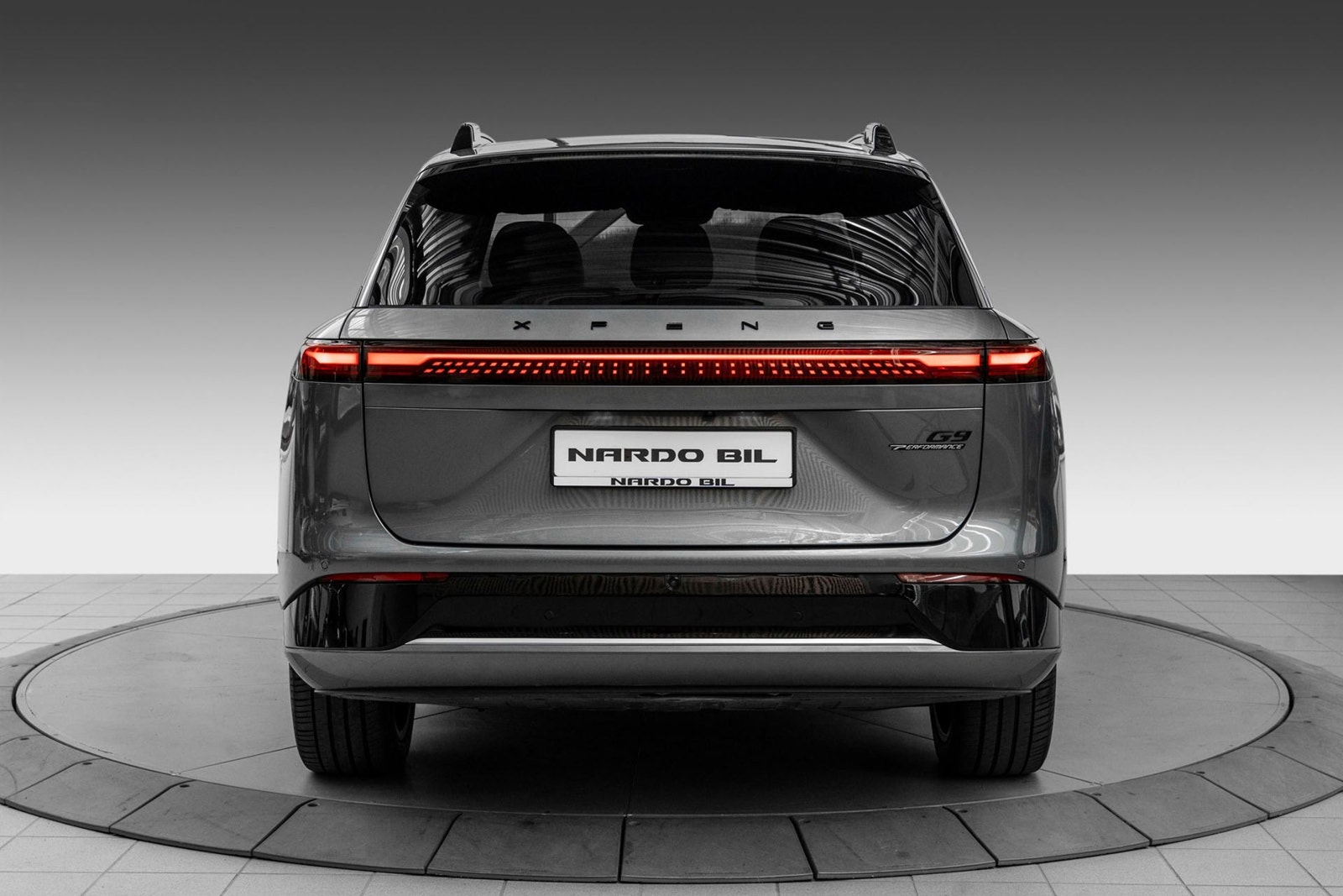 XPENG G9 Performance, 551hp, 2023