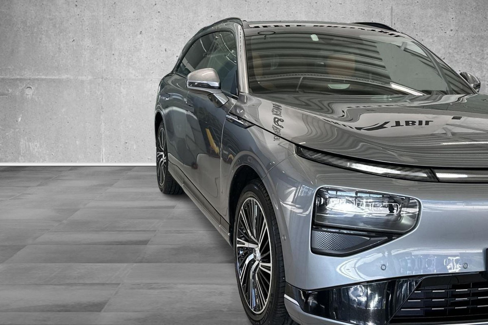 XPENG G9 Performance, 575hp, 2025