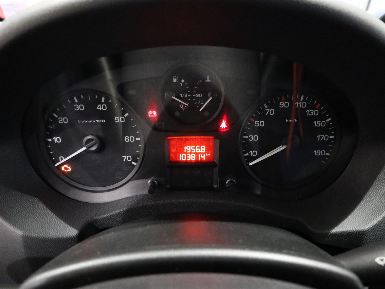 Citroën Jumpy Van 2.0 HDi Manual, 6-trins, 128ps, 2015