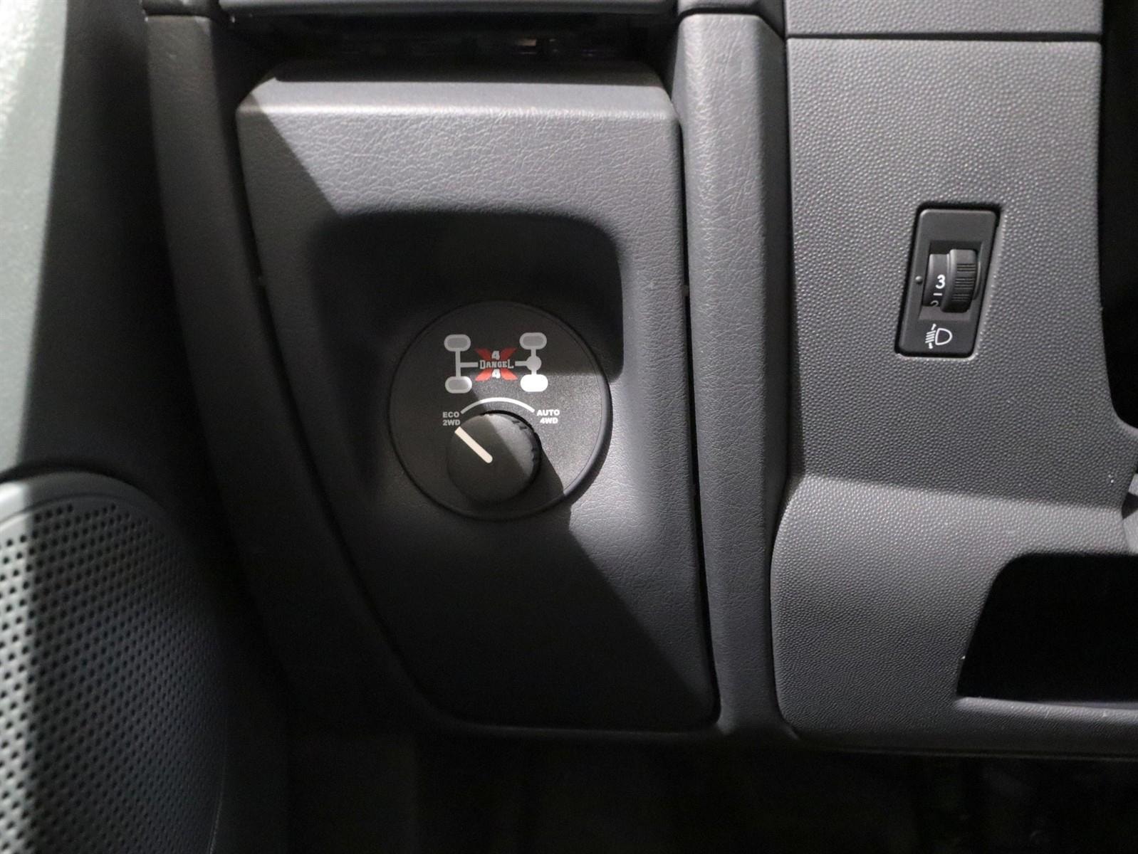 Citroën Jumpy Van 2.0 HDi Manual, 6-trins, 128ps, 2015