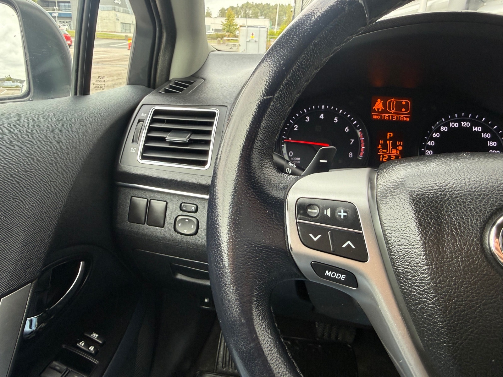 Toyota Avensis Combi 1.8 Valvematic Multidrive S, 147hp, 2013