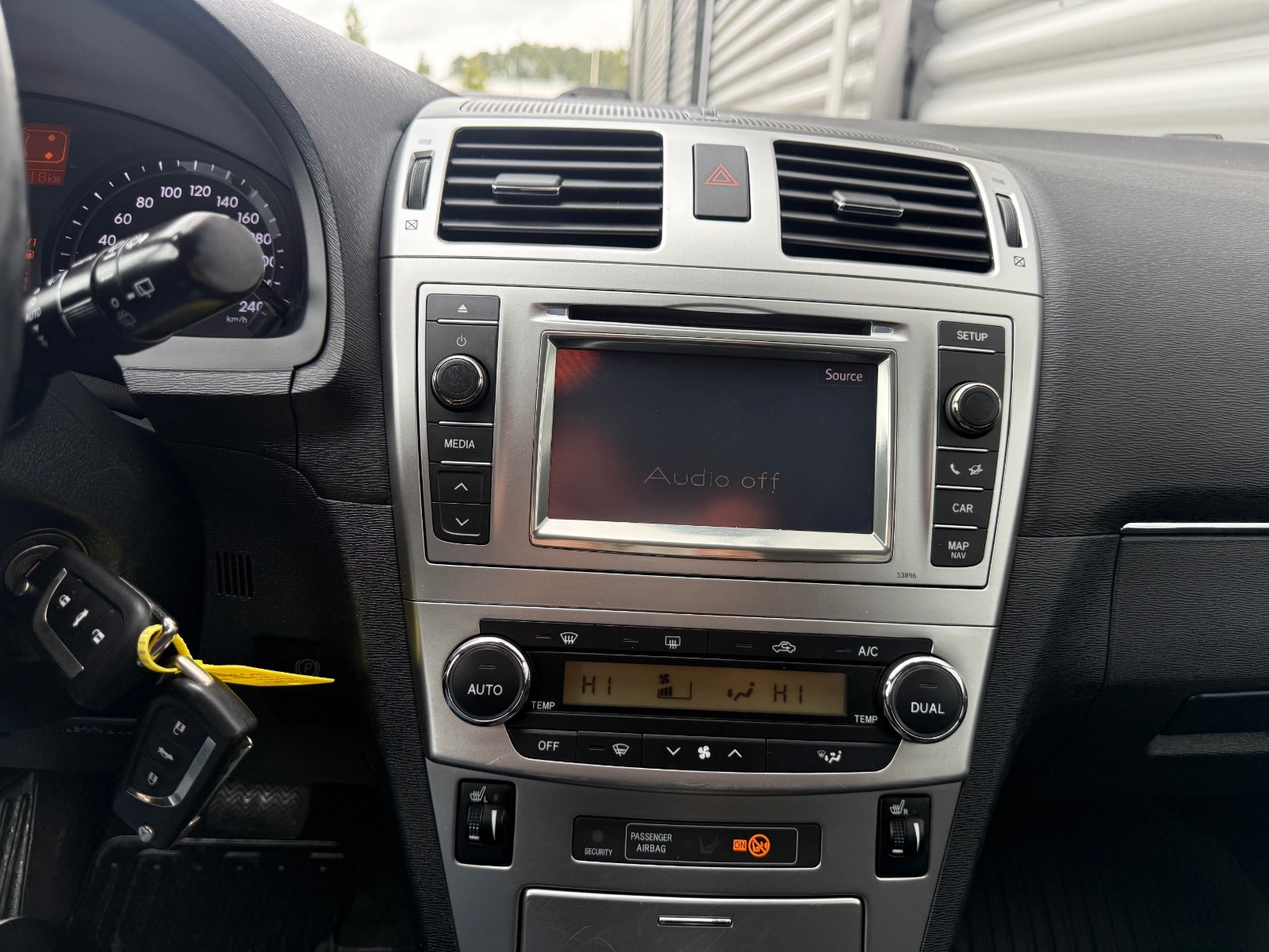 Toyota Avensis Combi 1.8 Valvematic Multidrive S, 147hp, 2013