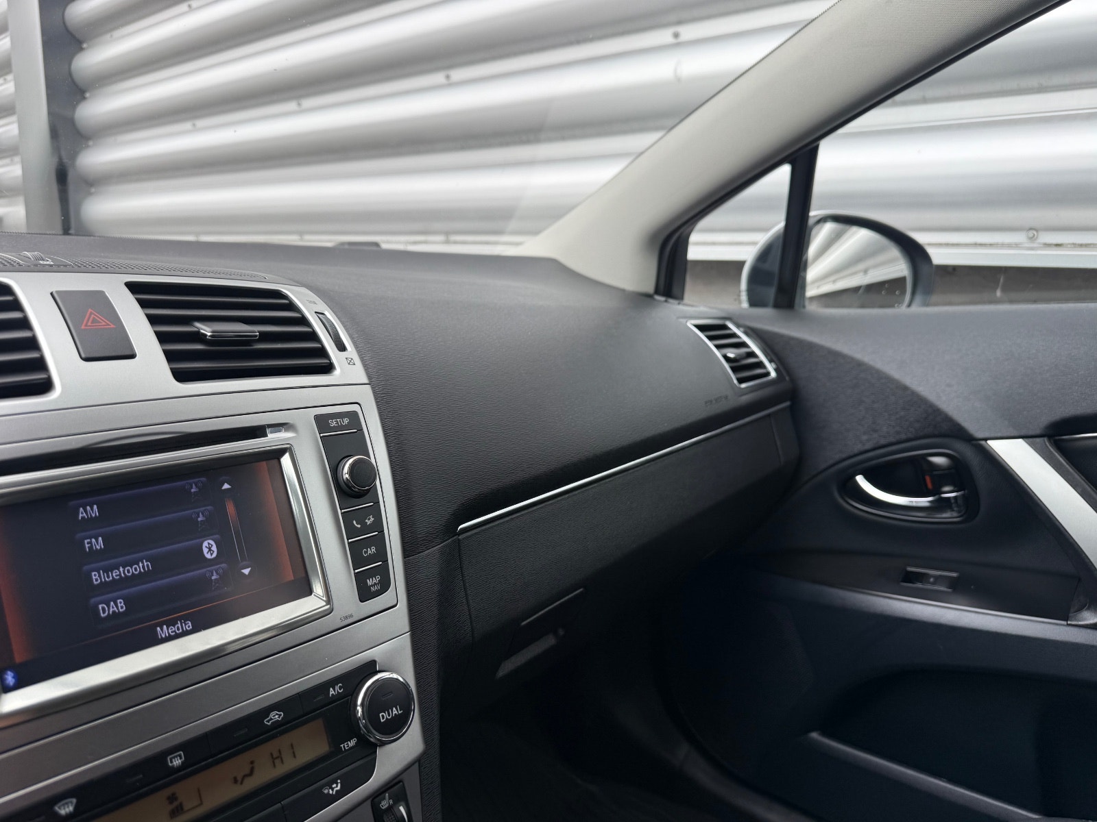 Toyota Avensis Combi 1.8 Valvematic Multidrive S, 147hp, 2013