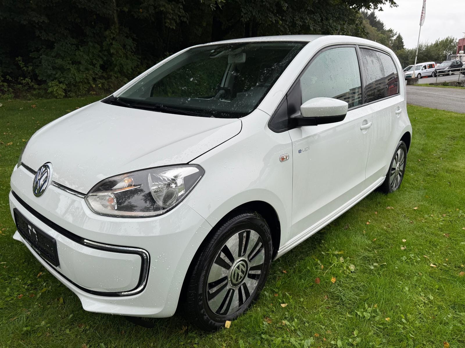 Volkswagen e-up!, 82ps, 2014