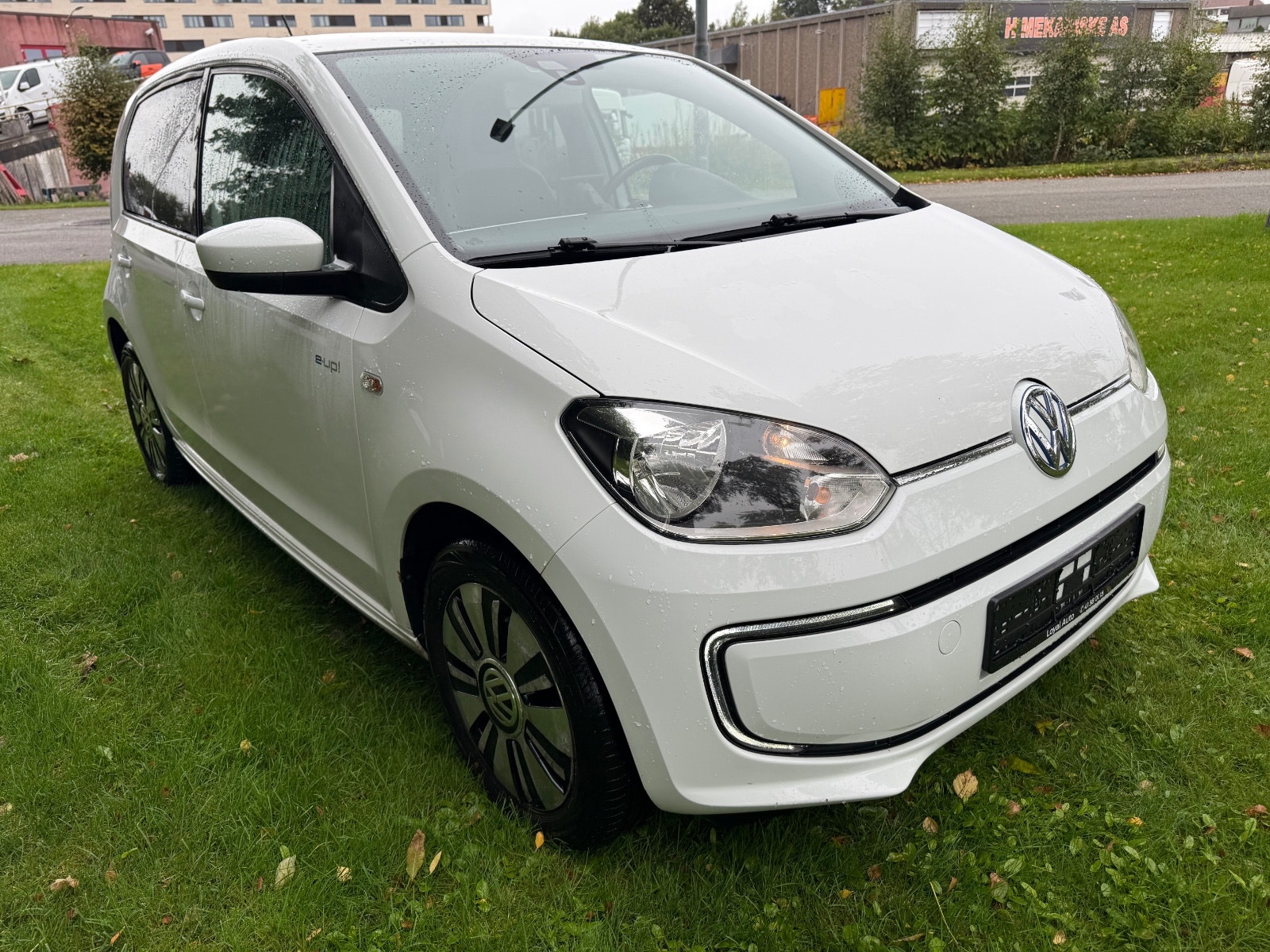 Volkswagen e-up!, 82ps, 2014