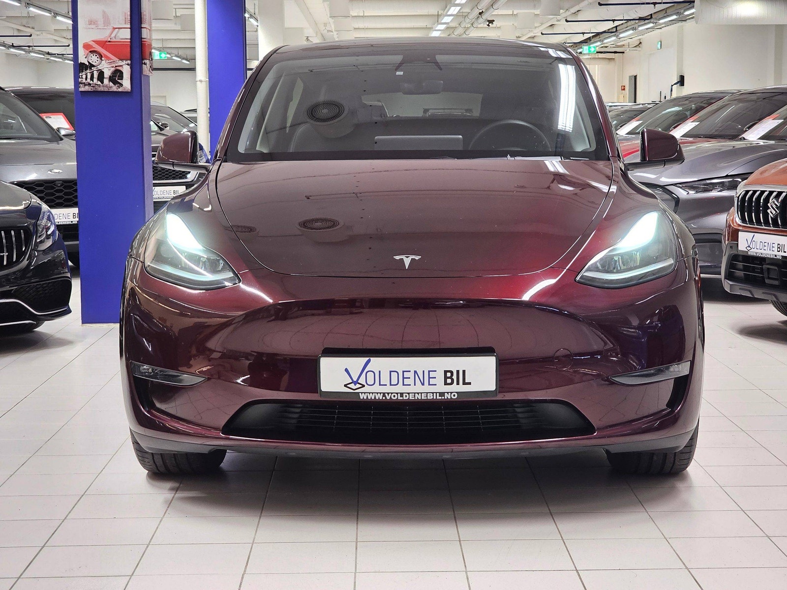 Tesla Model Y Long Range AWD, 514ps, 2024