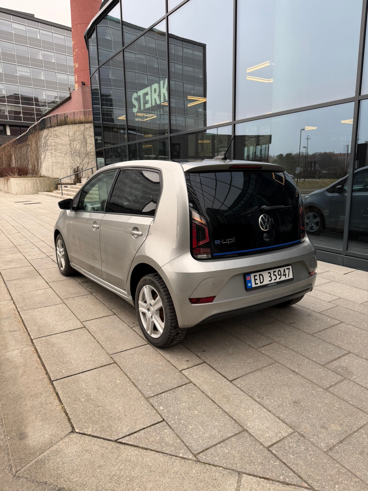 Volkswagen e-up!, 83ps, 2020