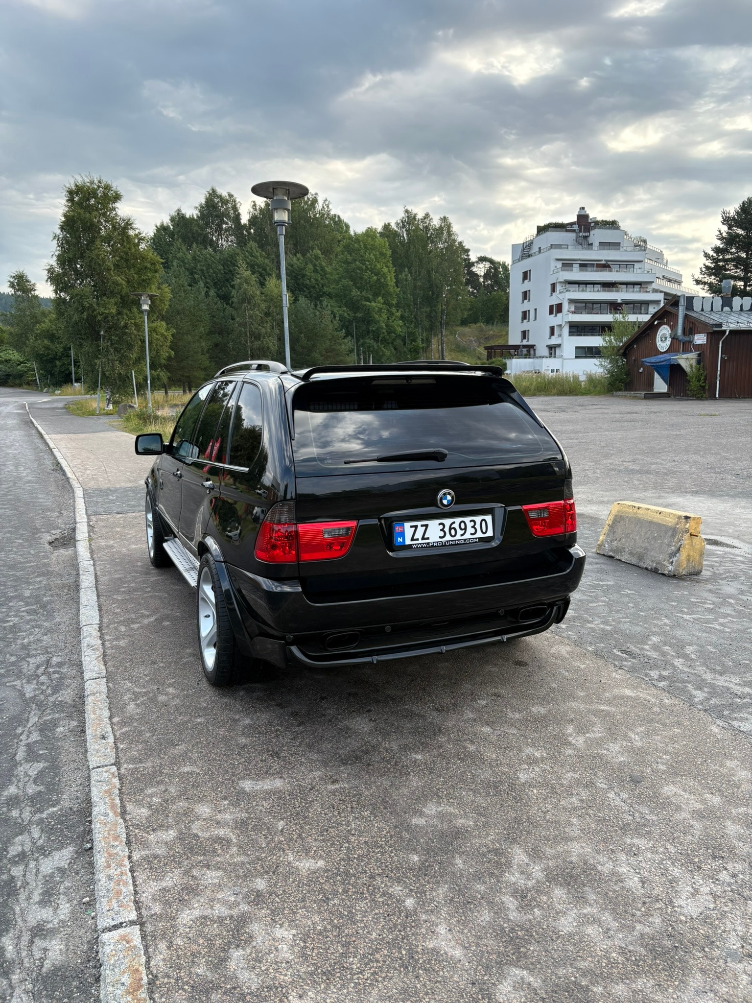 BMW X5 4.8is Automatic, 360hp, 2005