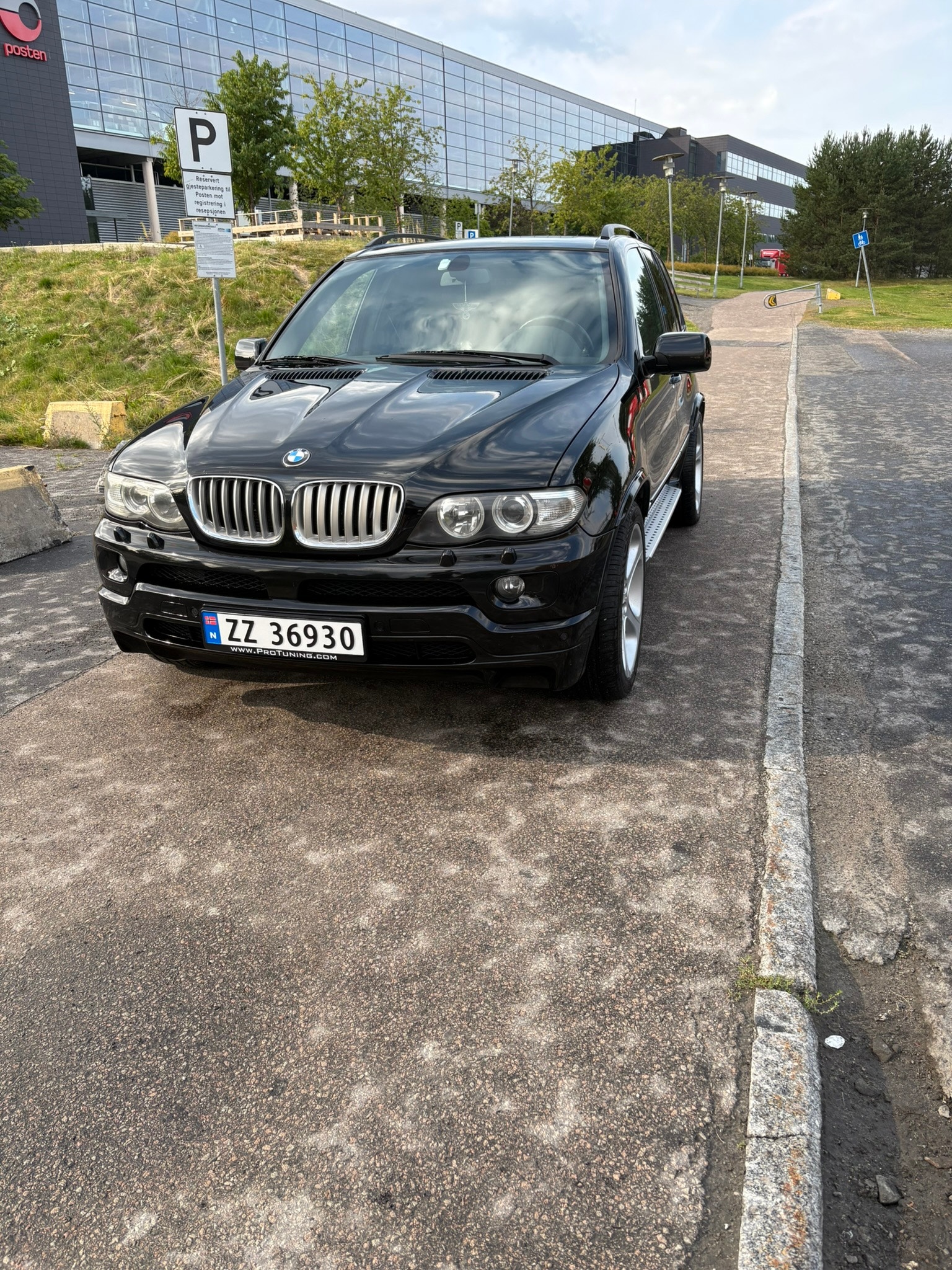 BMW X5 4.8is Automatic, 360hp, 2005