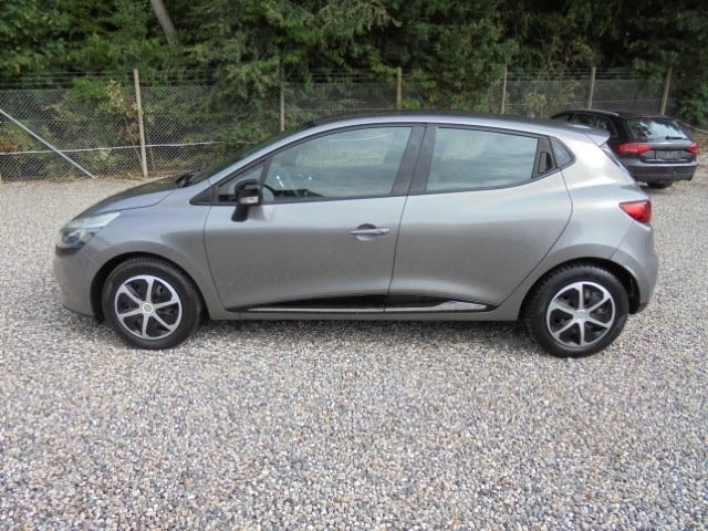 Renault Clio 0.9 TCe Manual, 90hp, 2013
