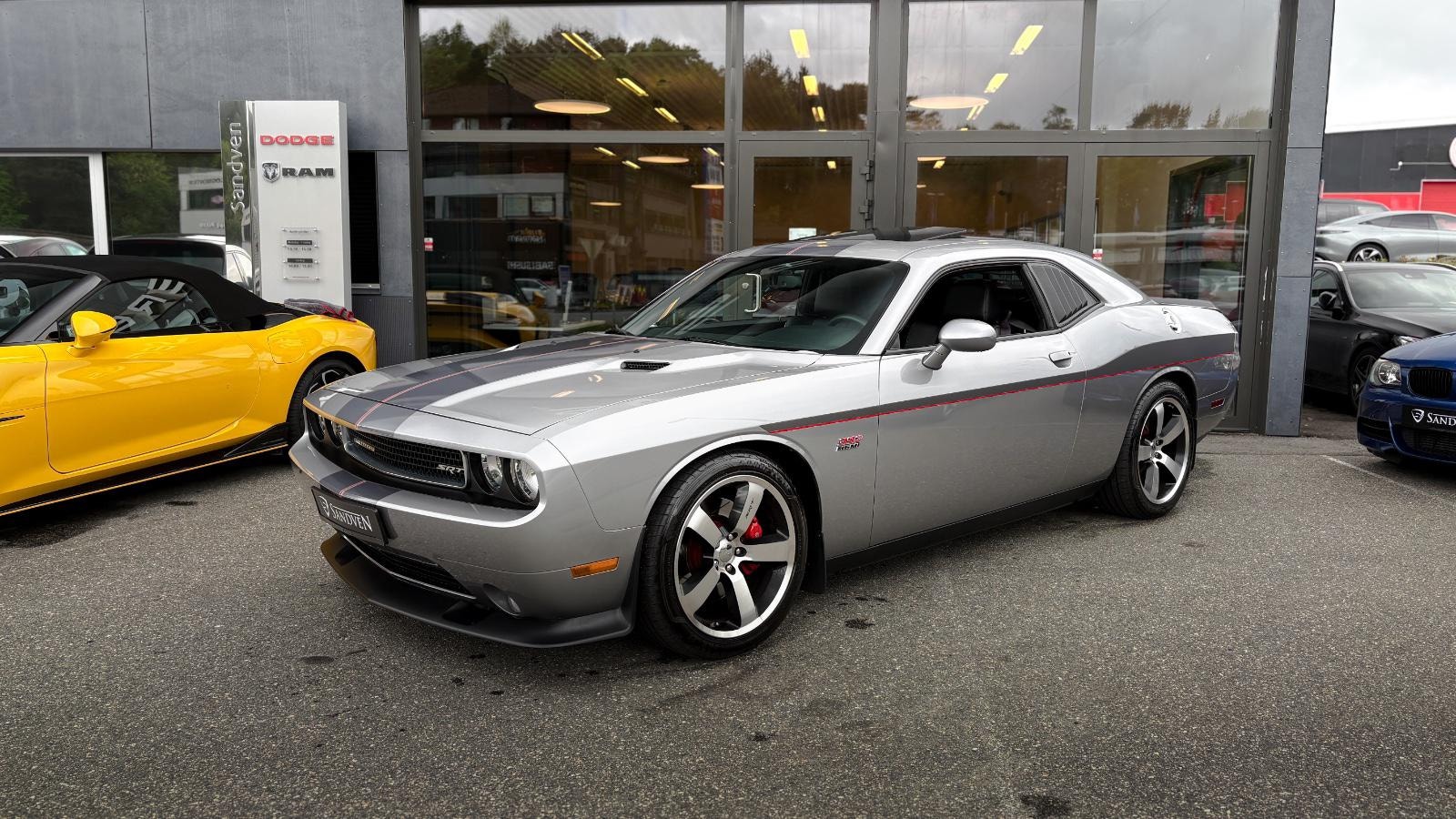 Dodge Challenger 6.4 V8 HEMI Automatic, 476hp, 2011