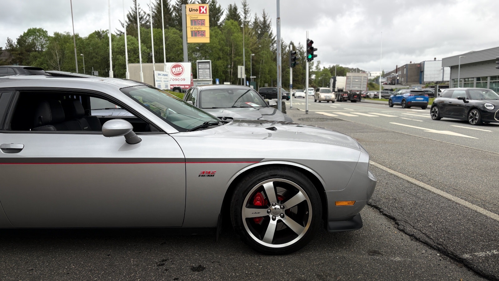 Dodge Challenger 6.4 V8 HEMI Automatic, 476hp, 2011