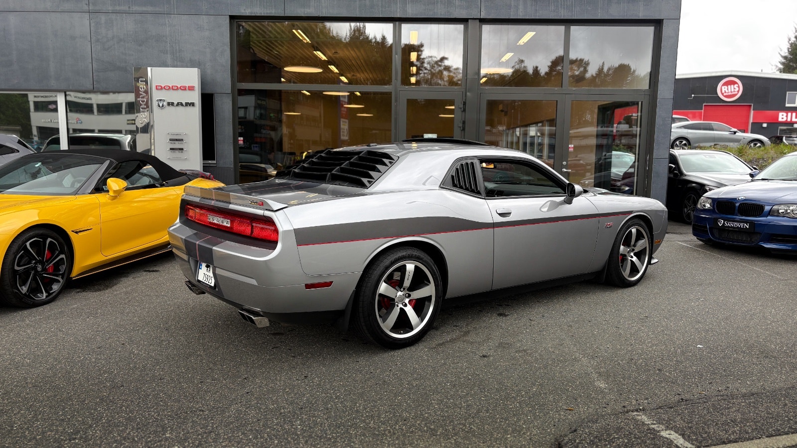 Dodge Challenger 6.4 V8 HEMI Automatic, 476hp, 2011
