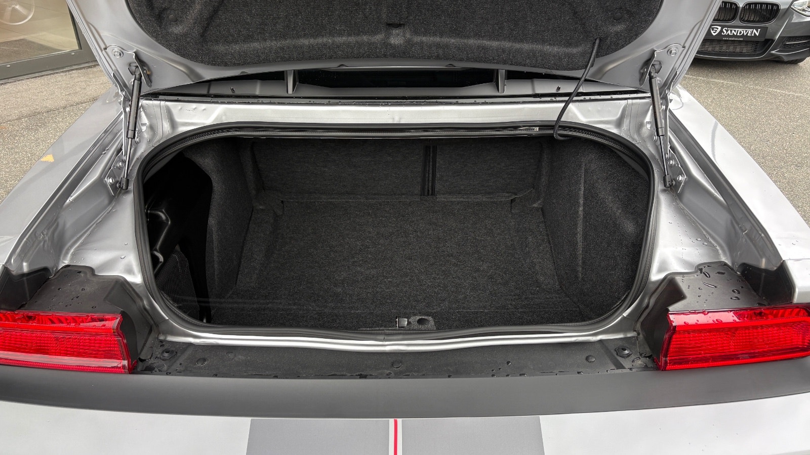 Dodge Challenger 6.4 V8 HEMI Automatic, 476hp, 2011