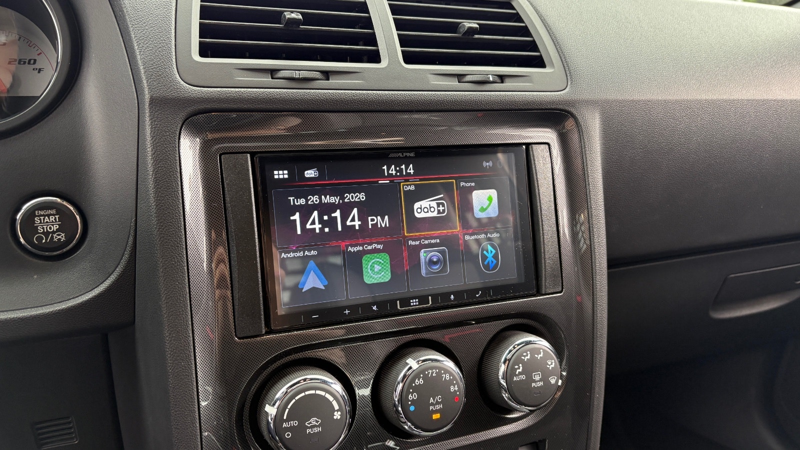 Dodge Challenger 6.4 V8 HEMI Automatic, 476hp, 2011