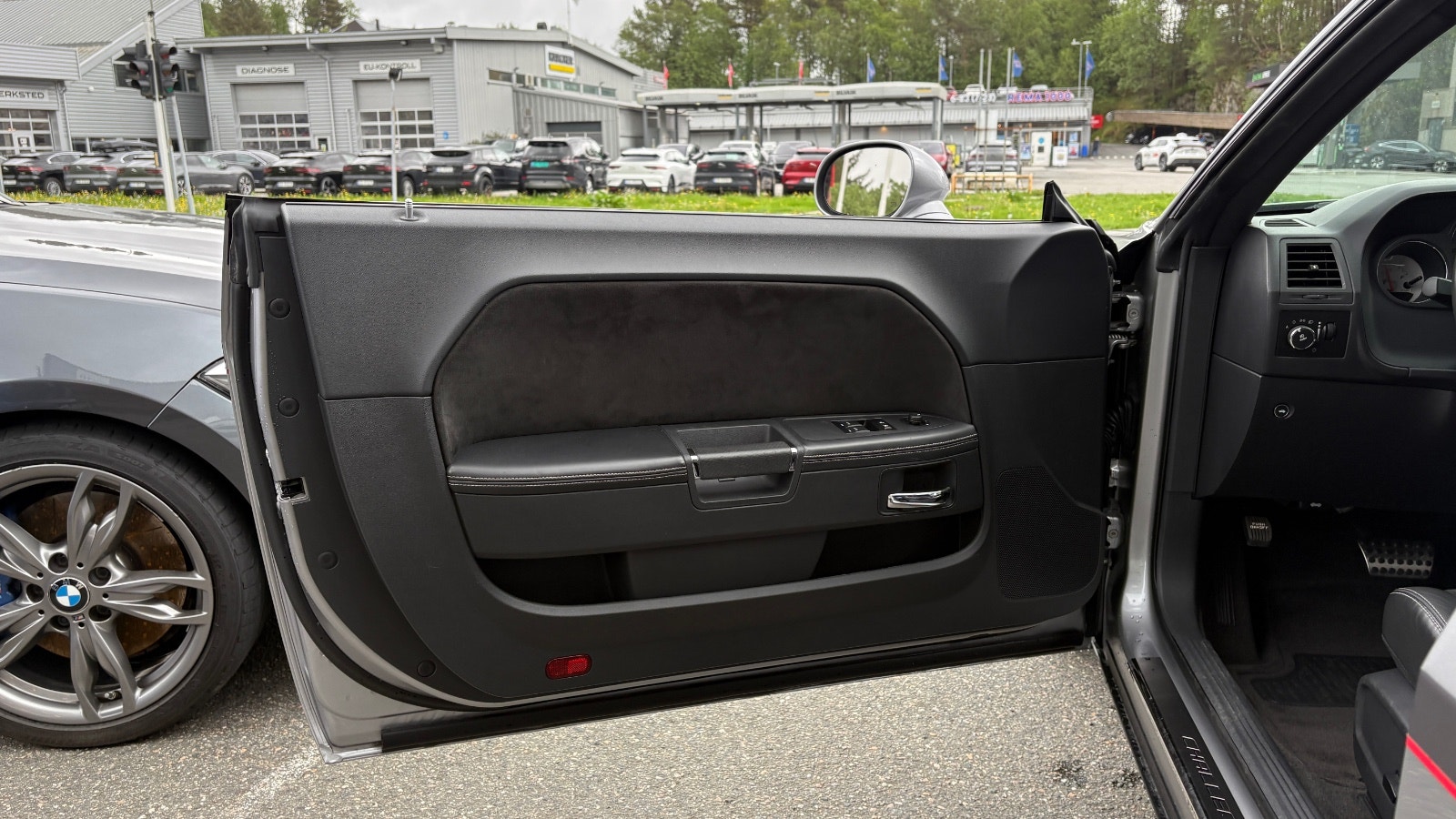 Dodge Challenger 6.4 V8 HEMI Automatic, 476hp, 2011