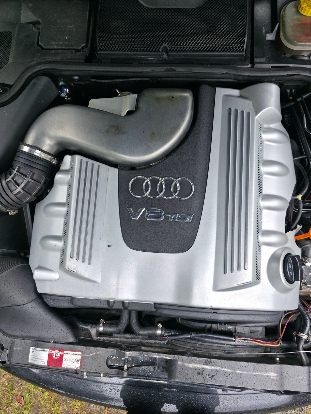 Audi A8 3.3 TDI quattro Automatic, 5-trins, 224ps, 2001