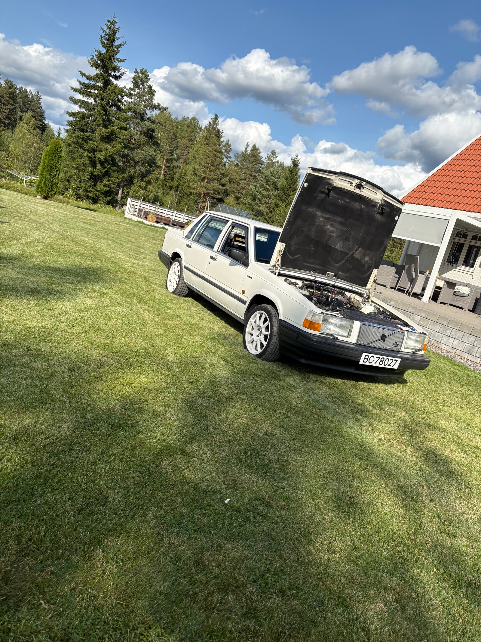 Volvo 740 2.3 Manual, 4-speed + OD, 115hp, 1990