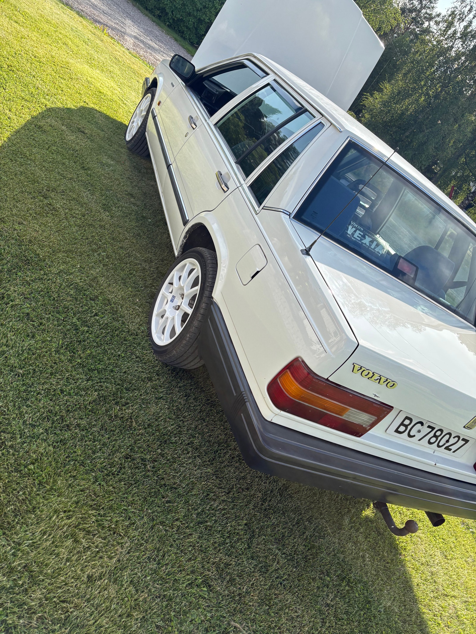 Volvo 740 2.3 Manual, 4-speed + OD, 115hp, 1990