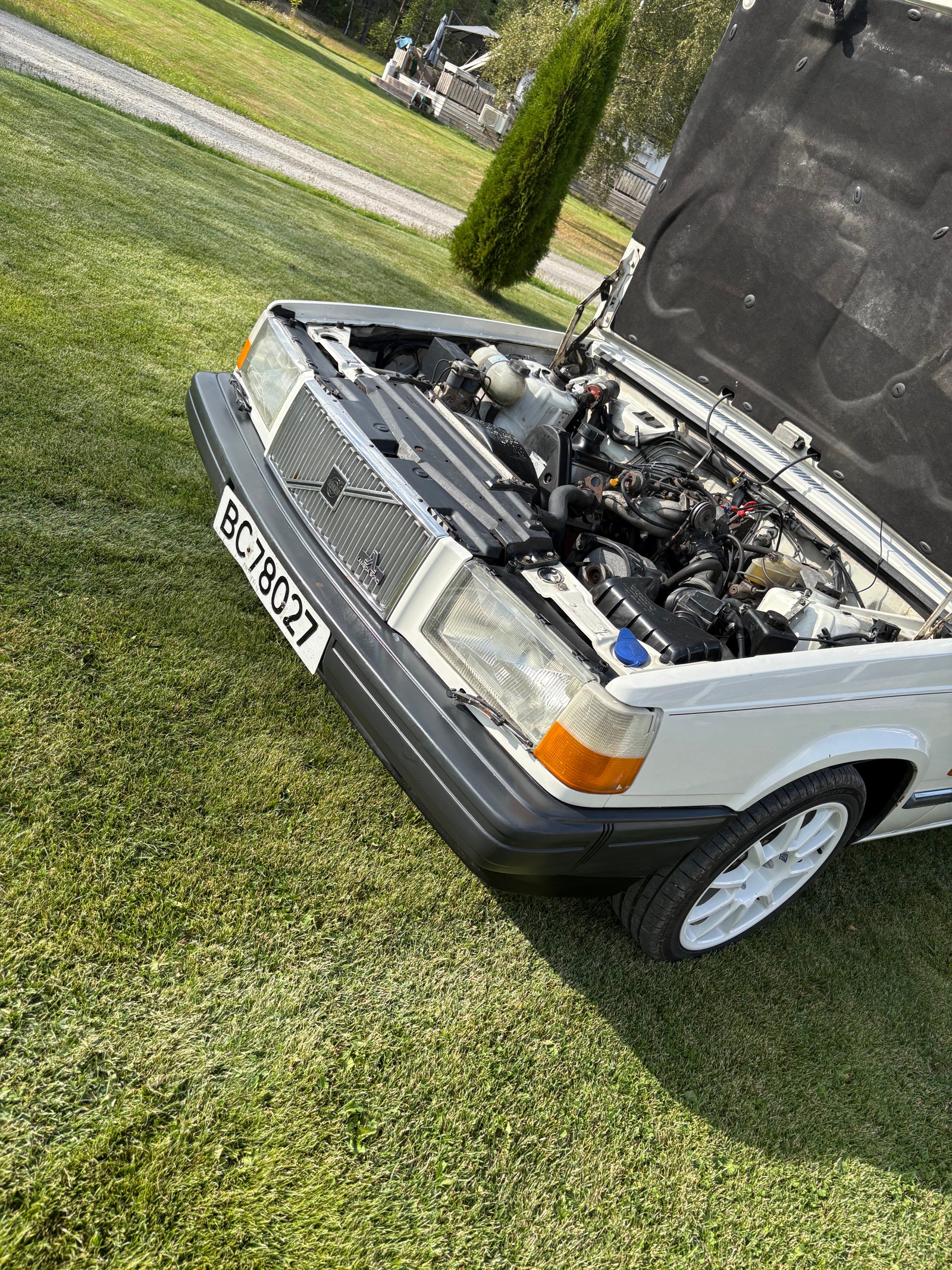 Volvo 740 2.3 Manual, 4-speed + OD, 115hp, 1990