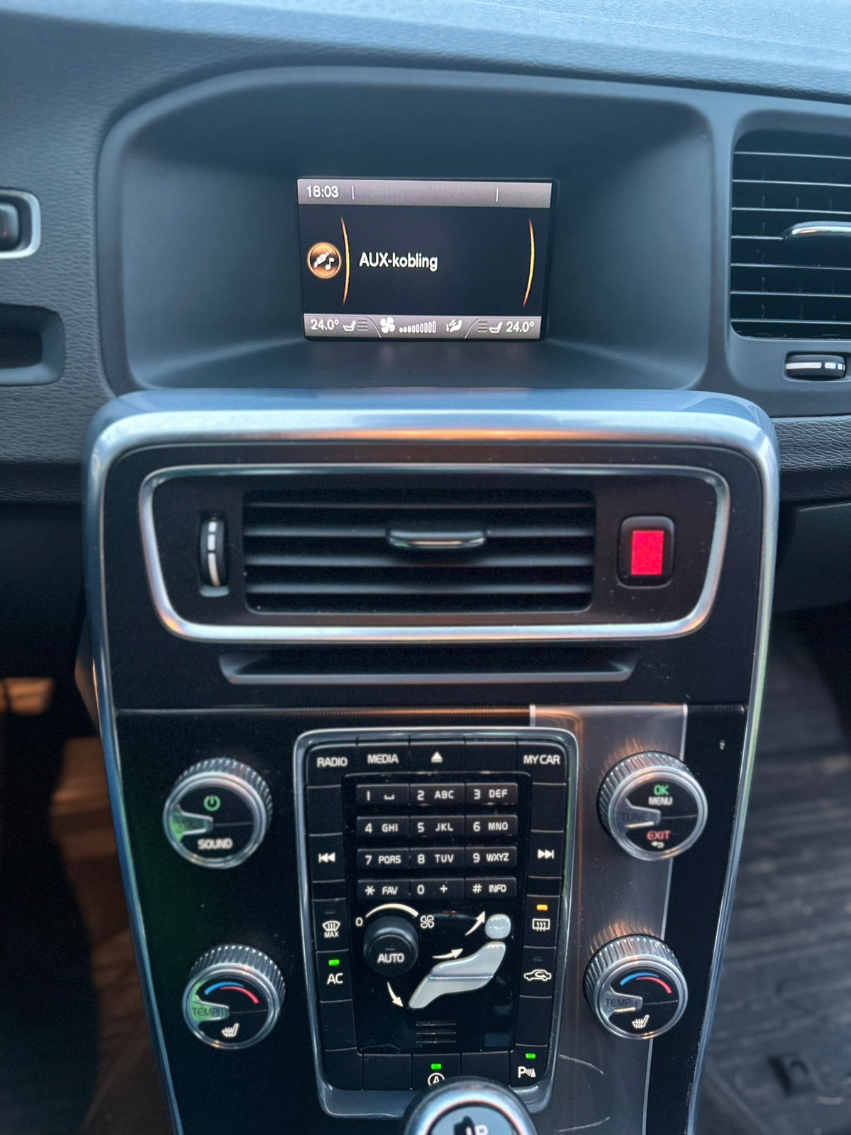 Volvo V60 D2 Powershift, 115hp, 2015