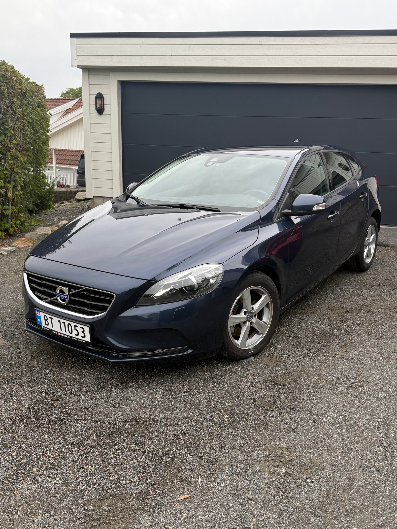 Volvo V40 D2 Powershift 6, 6-trins, 115ps, 2015