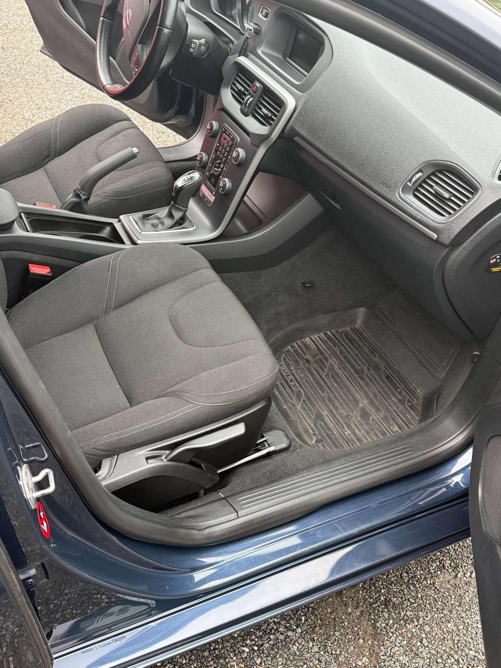 Volvo V40 D2 Powershift 6, 6-trins, 115ps, 2015