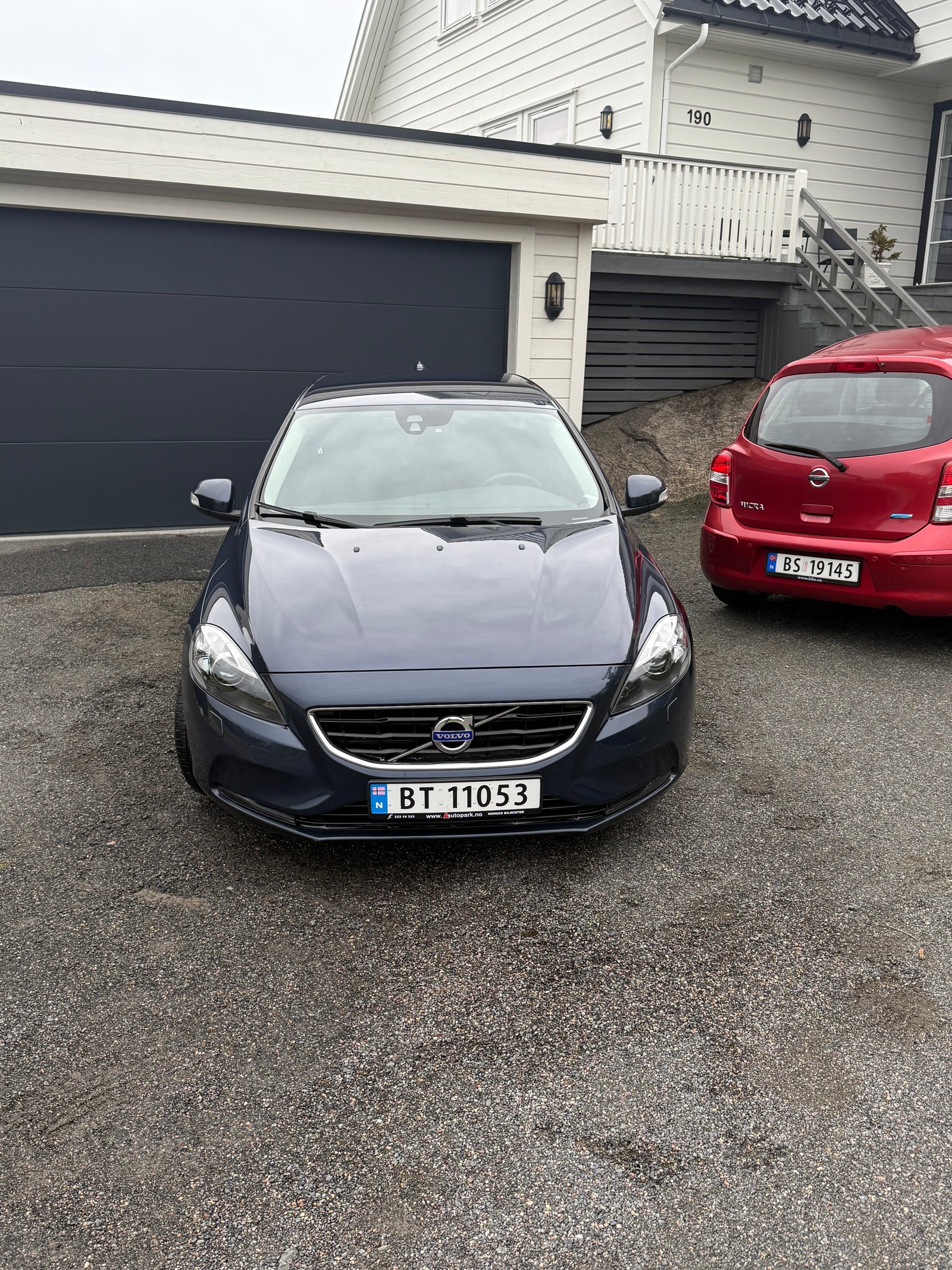Volvo V40 D2 Powershift 6, 6-trins, 115ps, 2015