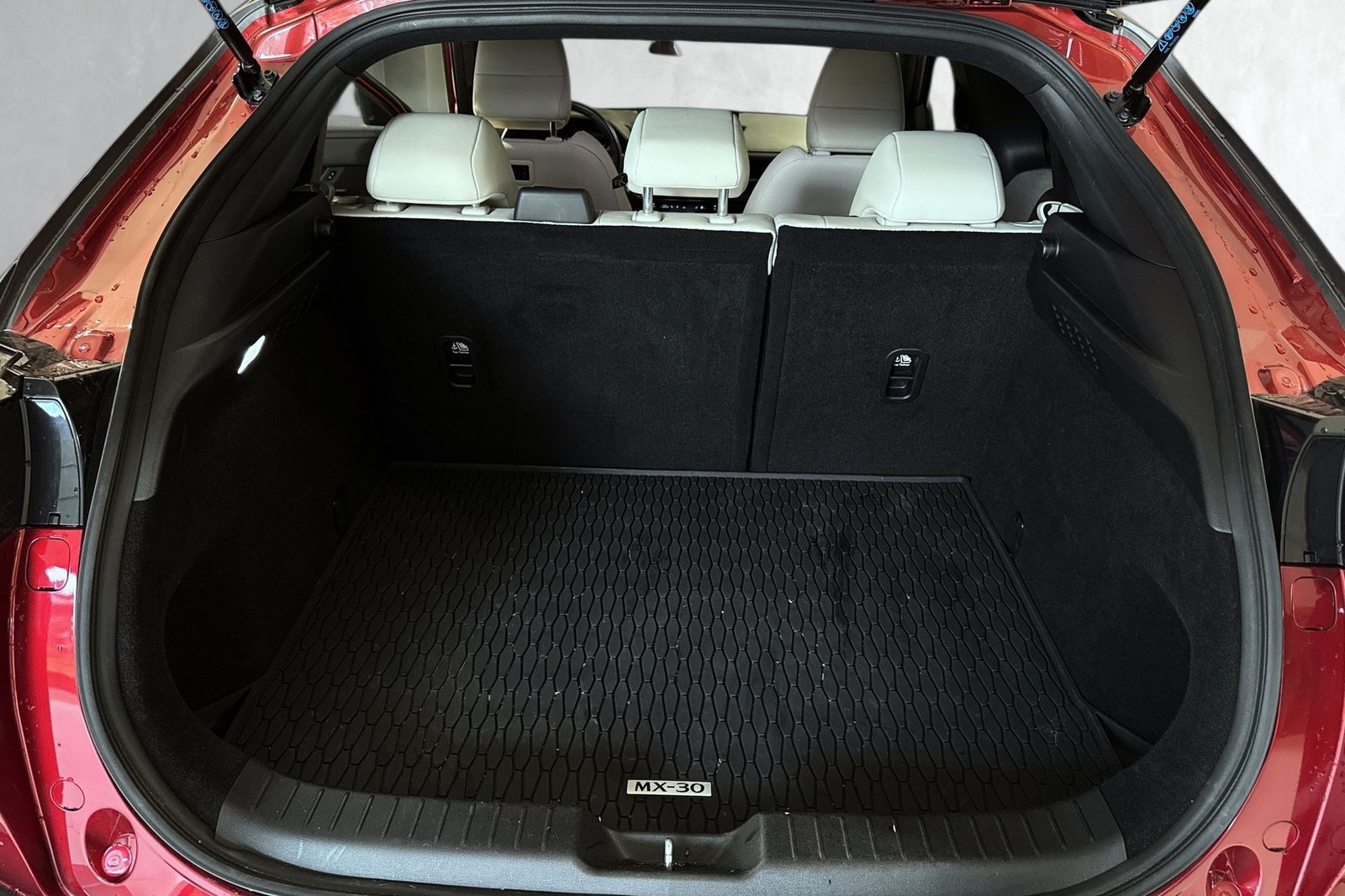 Mazda MX-30 e-Skyactiv EV, 143hp, 2021