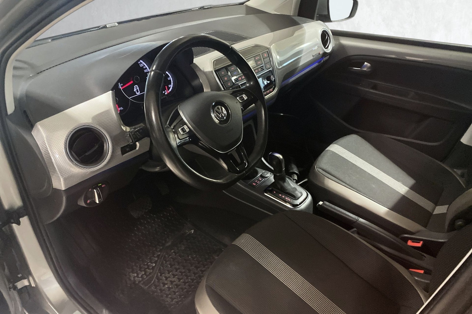 Volkswagen e-up!, 82ps, 2017