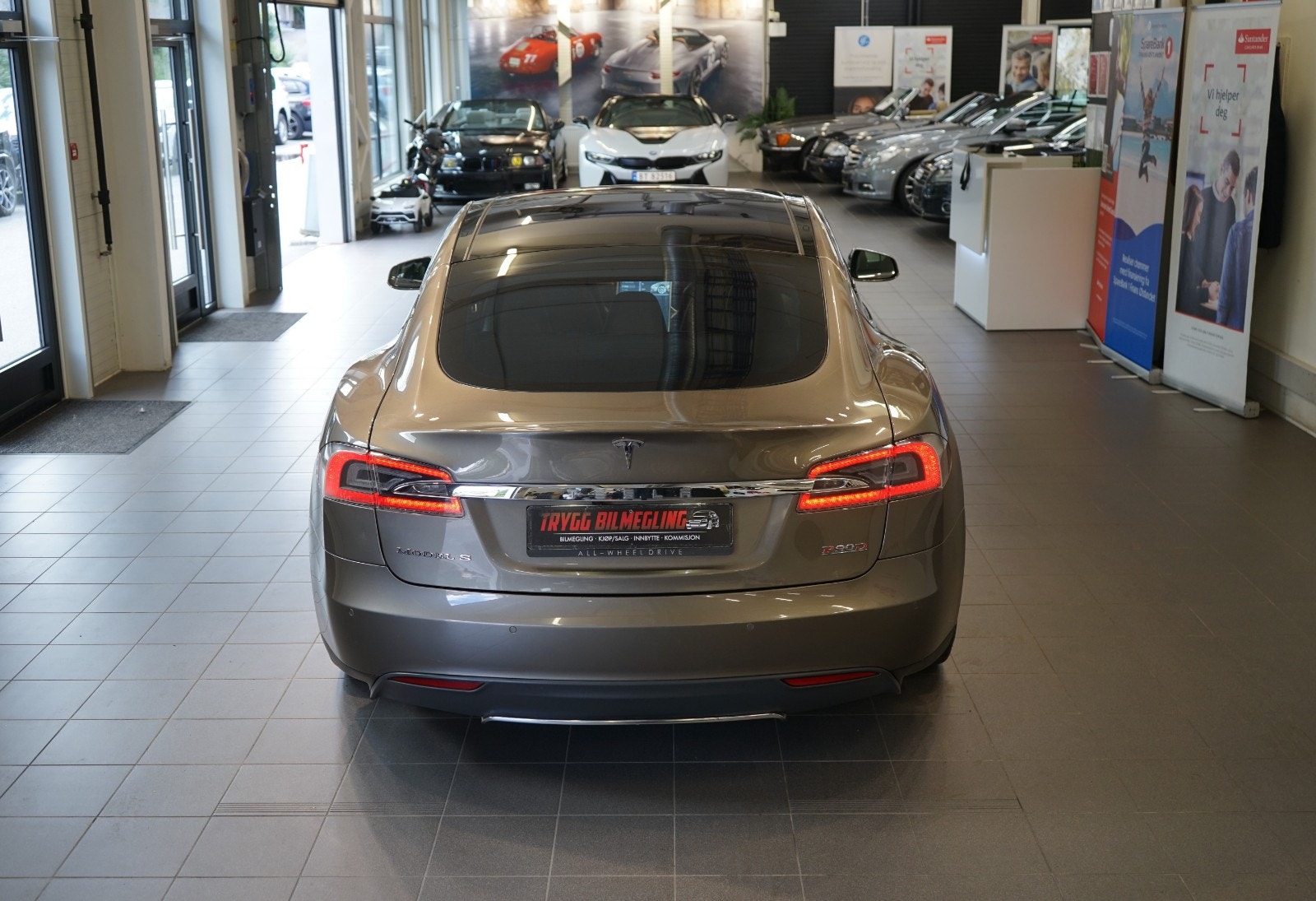 Tesla Model S P90D, 511hp, 2015