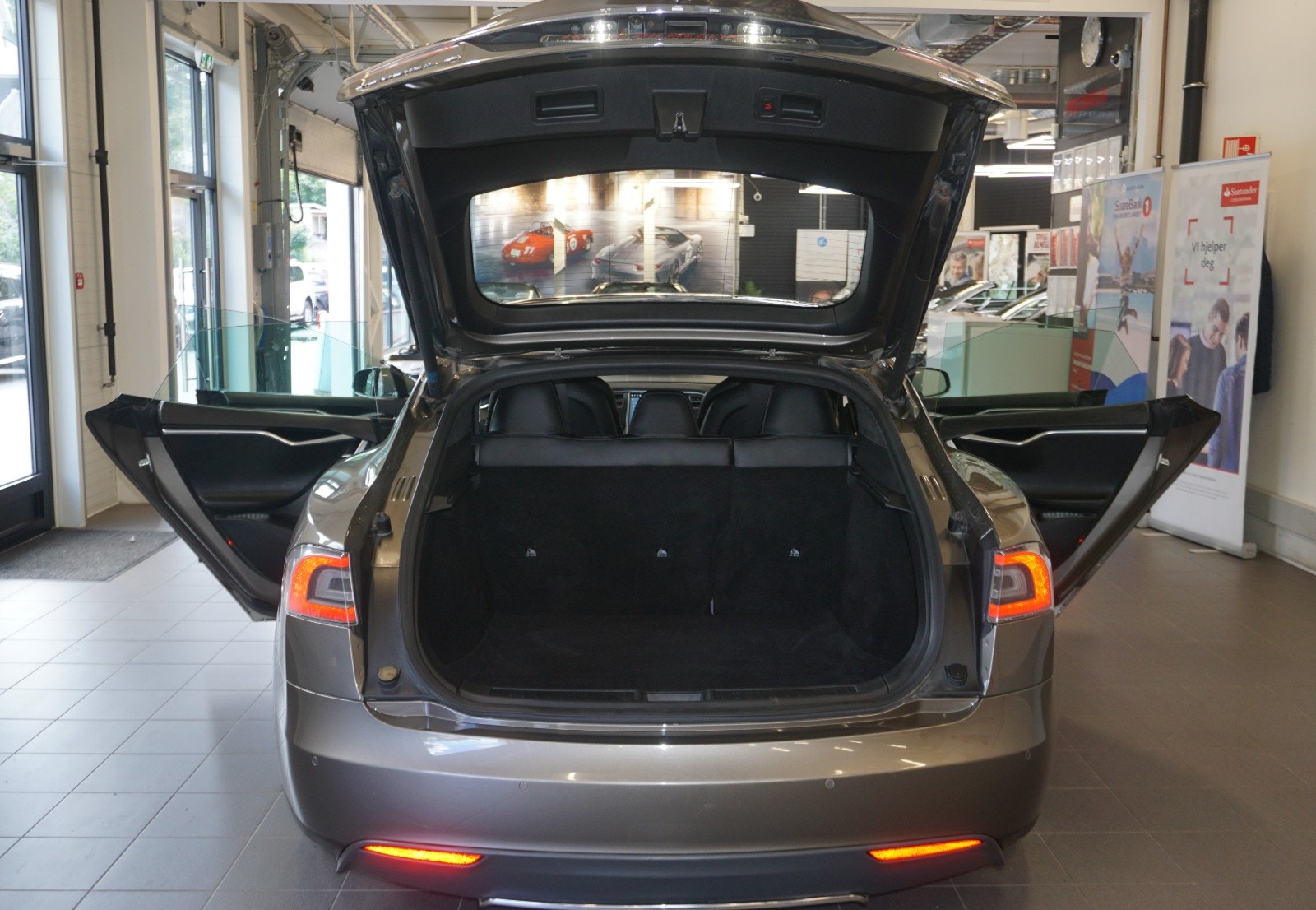 Tesla Model S P90D, 511hp, 2015