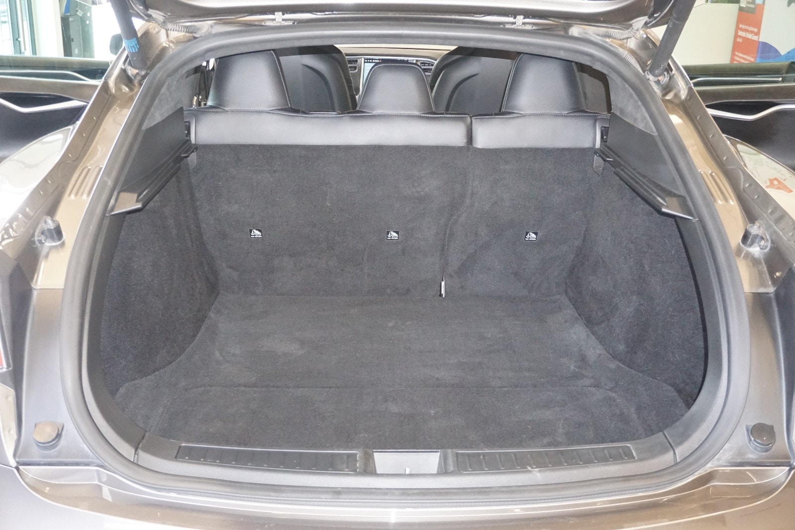 Tesla Model S P90D, 511hp, 2015