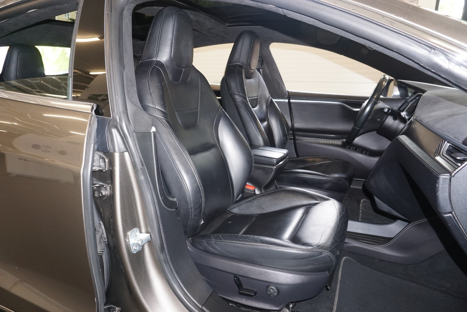 Tesla Model S P90D, 511hp, 2015