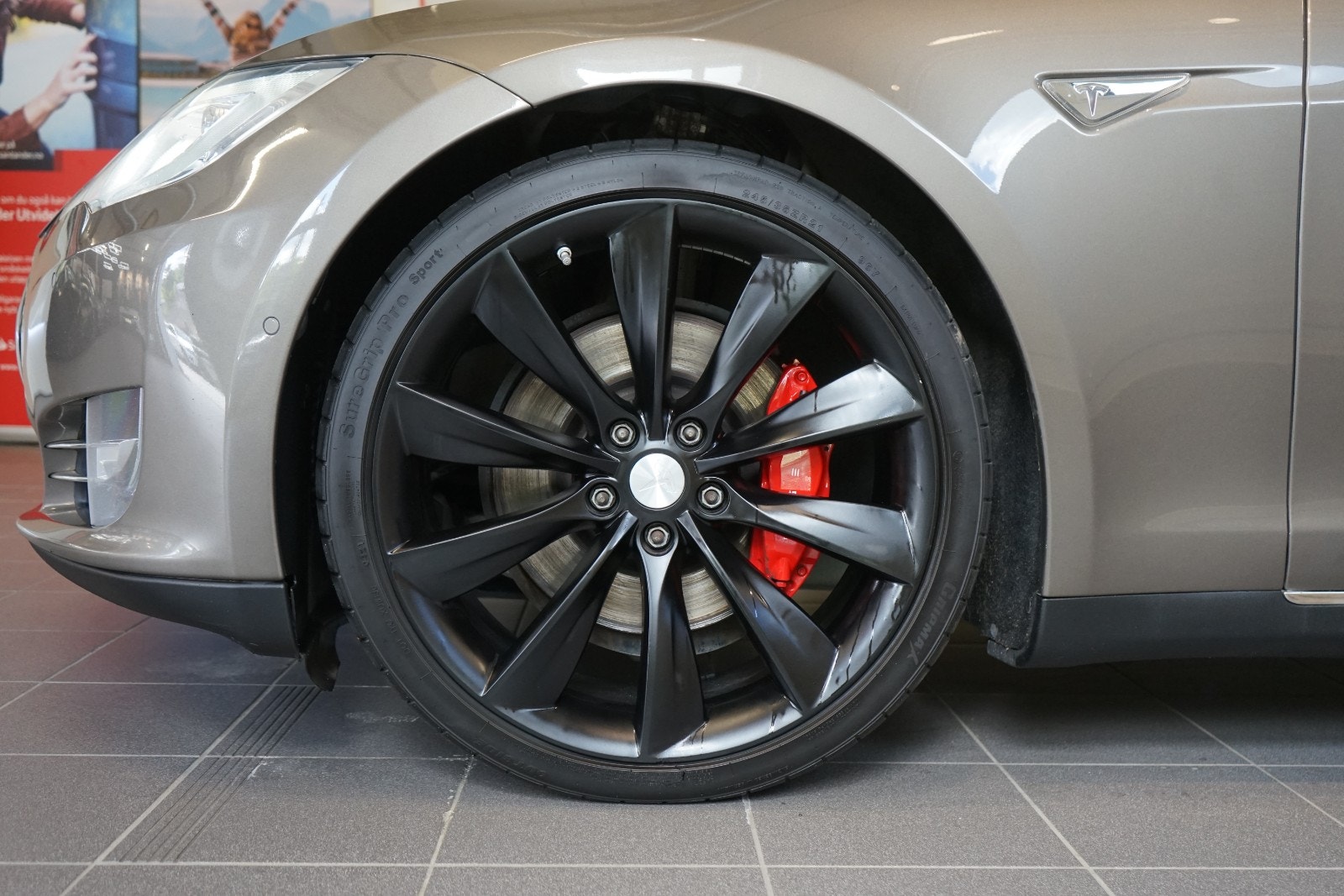 Tesla Model S P90D, 511hp, 2015