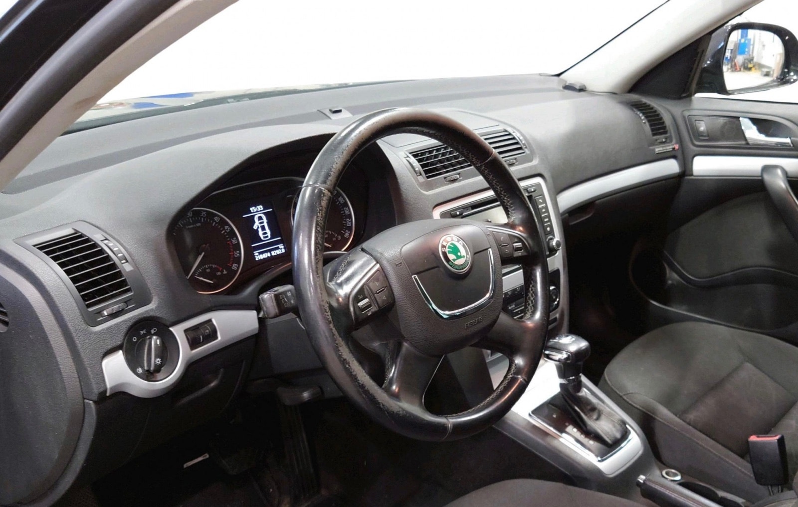 Škoda Octavia Combi 1.6 TDI DSG Sequential, 105hp, 2012