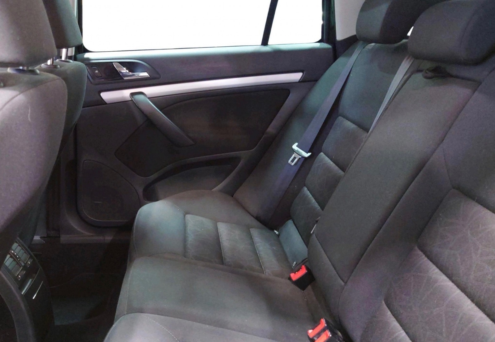Škoda Octavia Combi 1.6 TDI DSG Sequential, 105hp, 2012