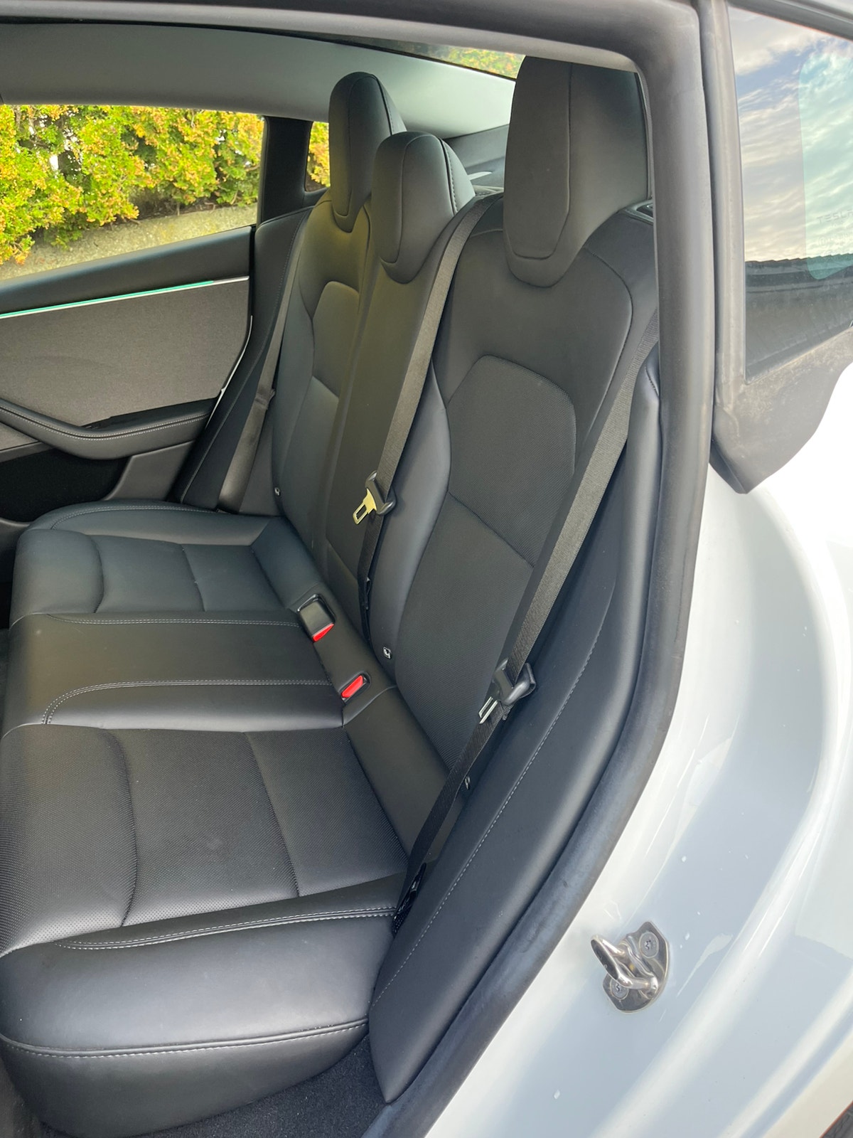 Tesla Model 3 Standard Range, 283hp, 2024