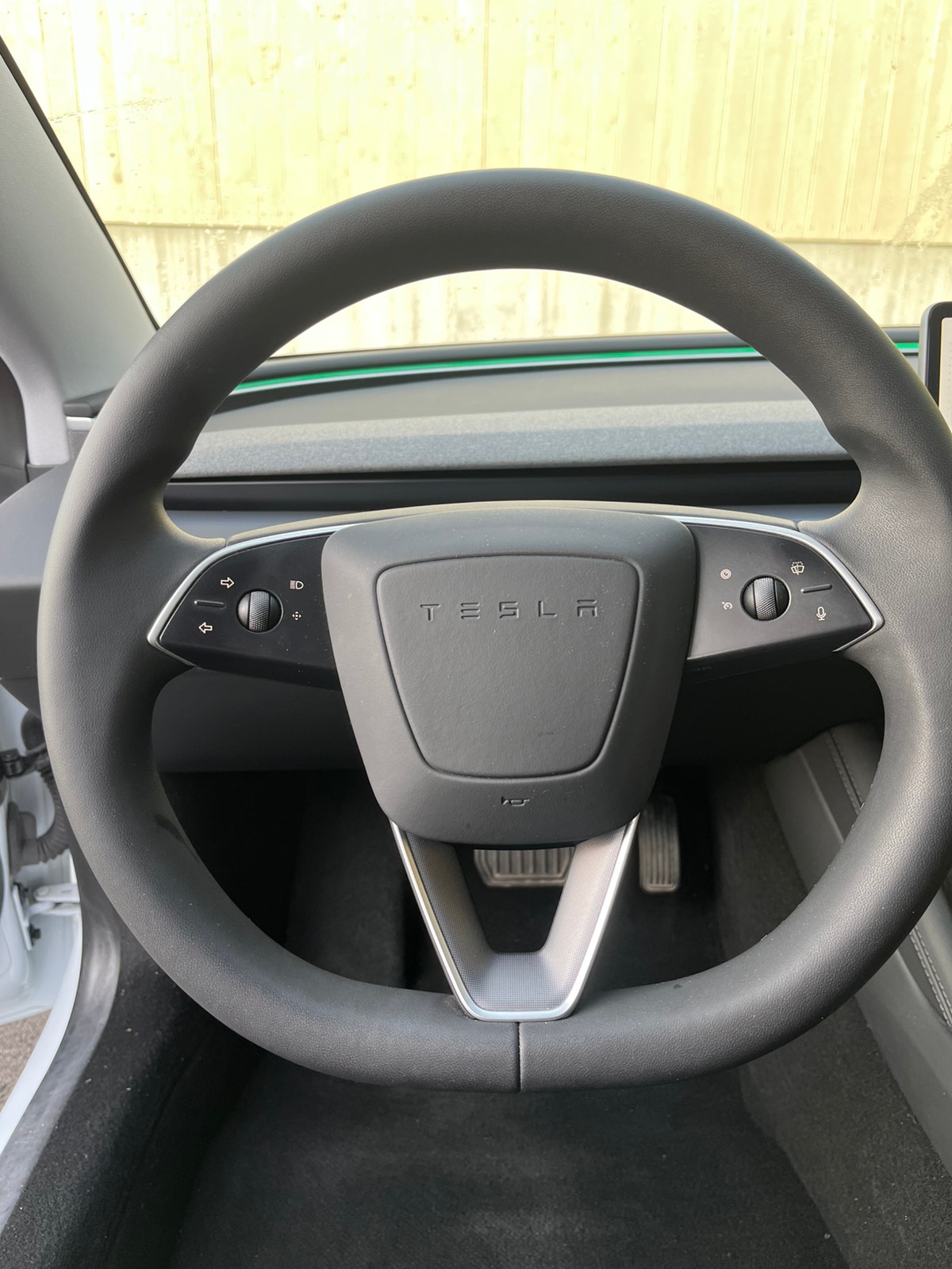 Tesla Model 3 Standard Range, 283hp, 2024